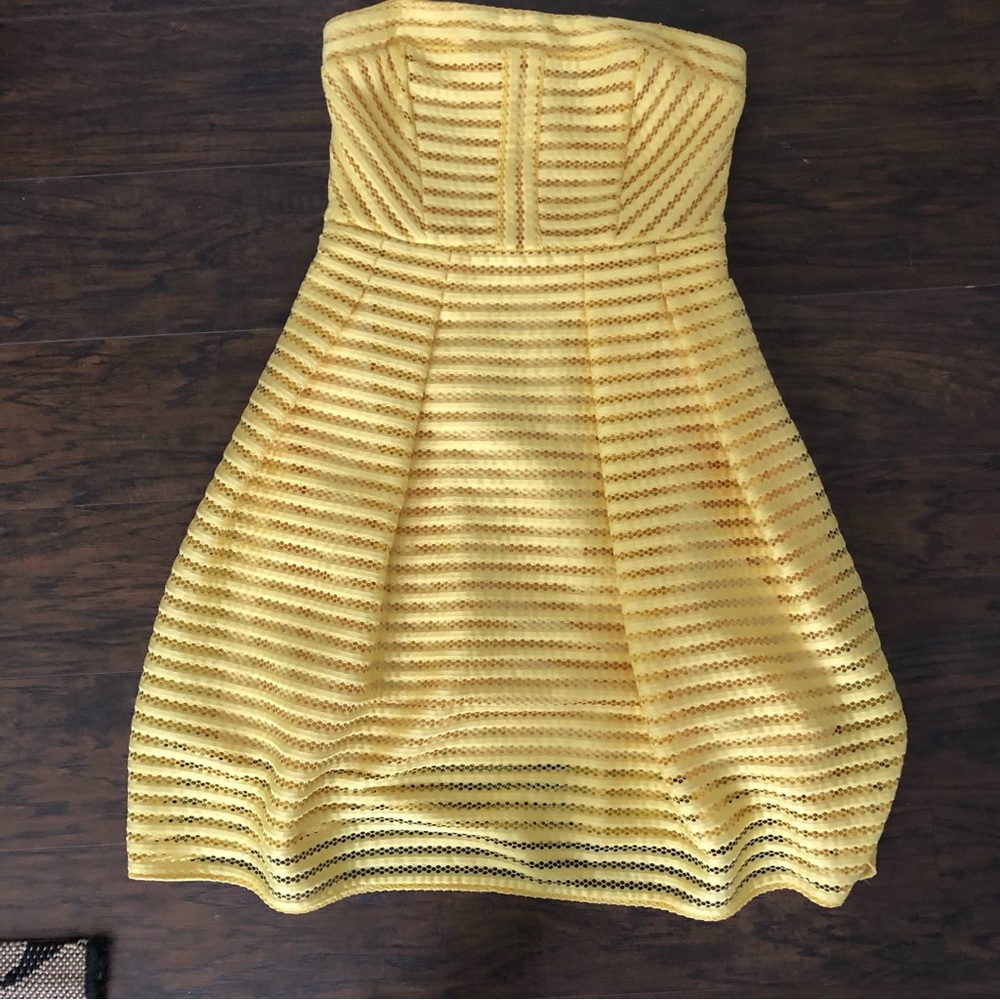 New York & Company strapless yellow summer dress